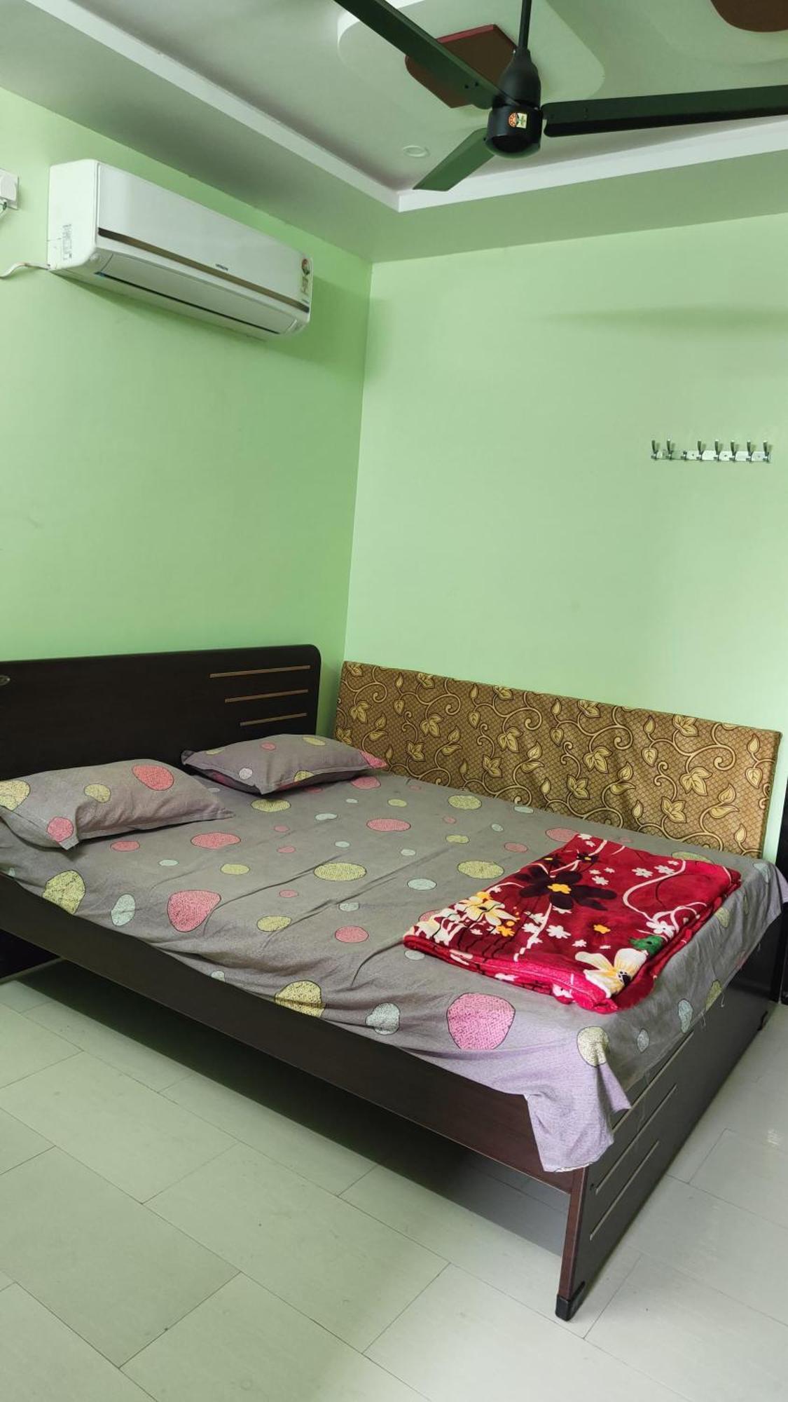 Guru Datta Residency Pithapuram Luaran gambar